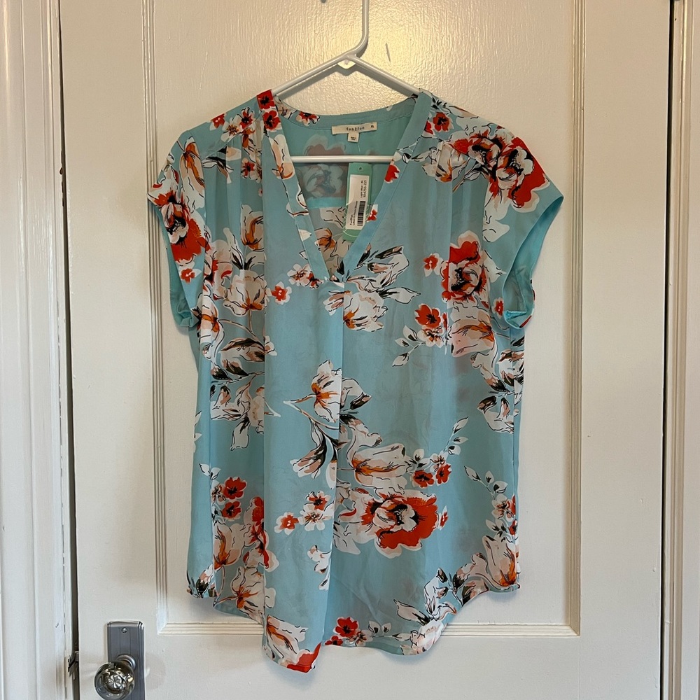 Fun2fun Lillian v neck stitchfix